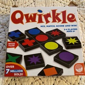 Qwirkle Board Game with Colorful Tiles